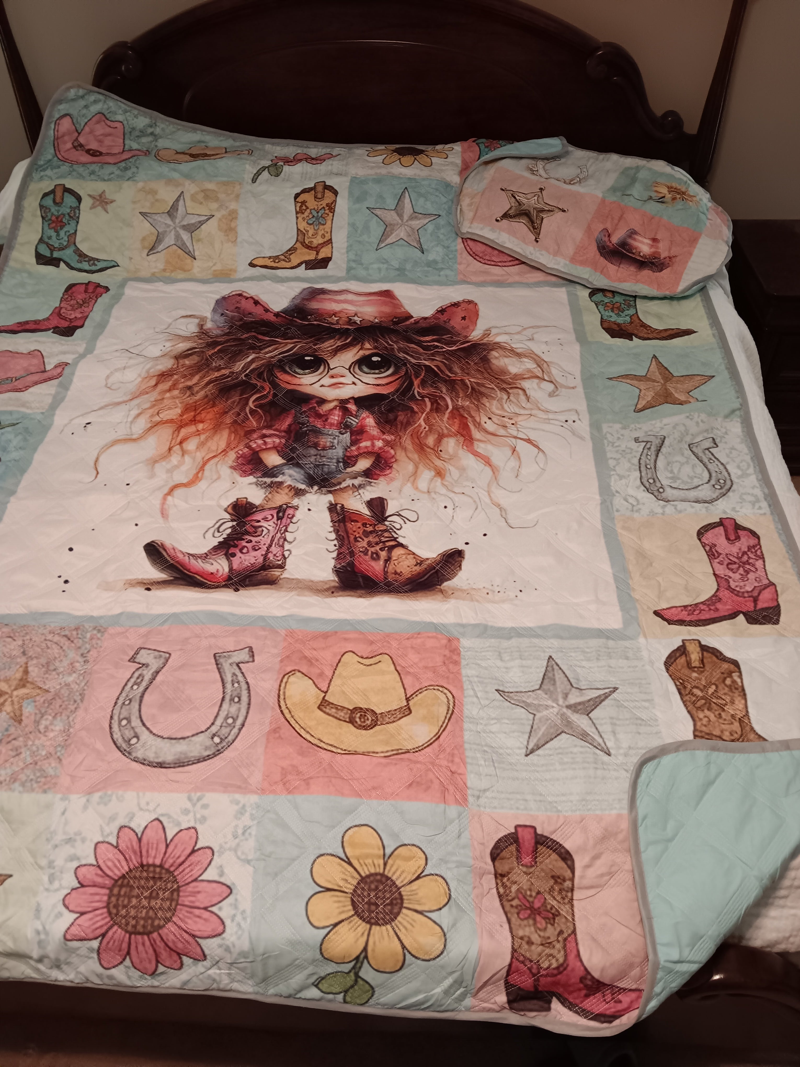 Quirky Cowgirl Quilt- Twin Size 2 piece set