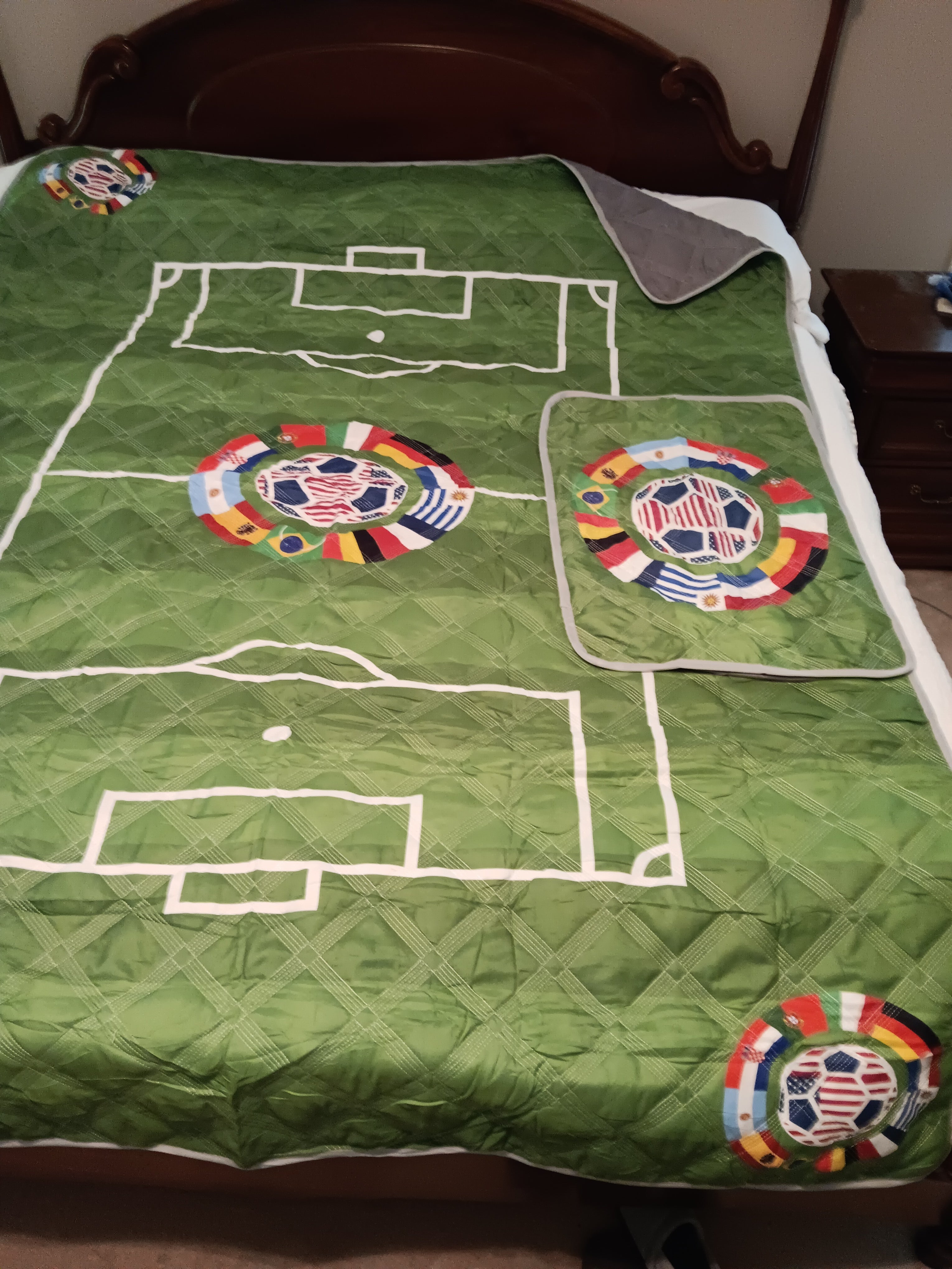 Soccer Quilt -Twin Size 2 Piece Set